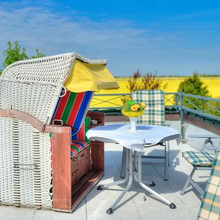 Apartment Haus Landblick Haus Landblick, Whg Balkonzimmer Büsumer Deichhausen